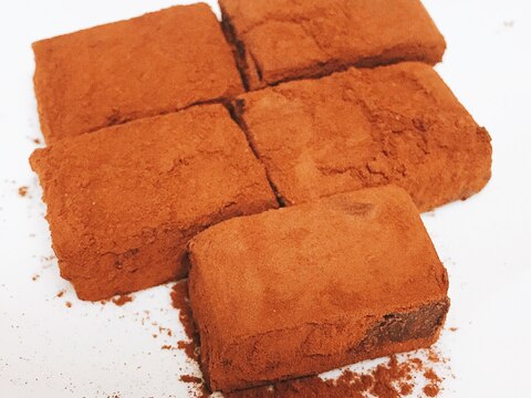 チョコと生クリームで 簡単だけど本格的 生チョコ レシピ 作り方 By 栄養士のかあか 楽天レシピ チョコと生クリームで 簡単だけど本格的 生チョコ レシピ 作り方 By 栄養士のかあか 楽天レシピ